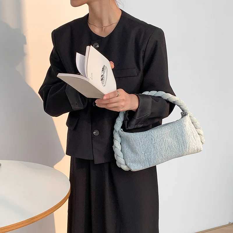 Hand Woven Handbag Fashion Chain Messenger Bag Ladies s Versatile Denim for Ladies Handbags 240920