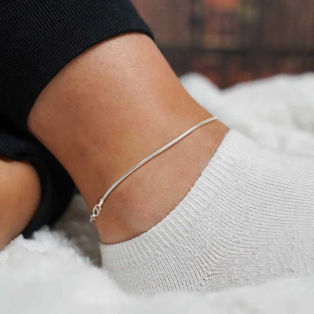 Tarnish Free 1.5mm Round Snake Anklets for Women Stainless Steel Summer Beach Jewelry 2024 Trendy Foot Chain Dropshipping Y240920