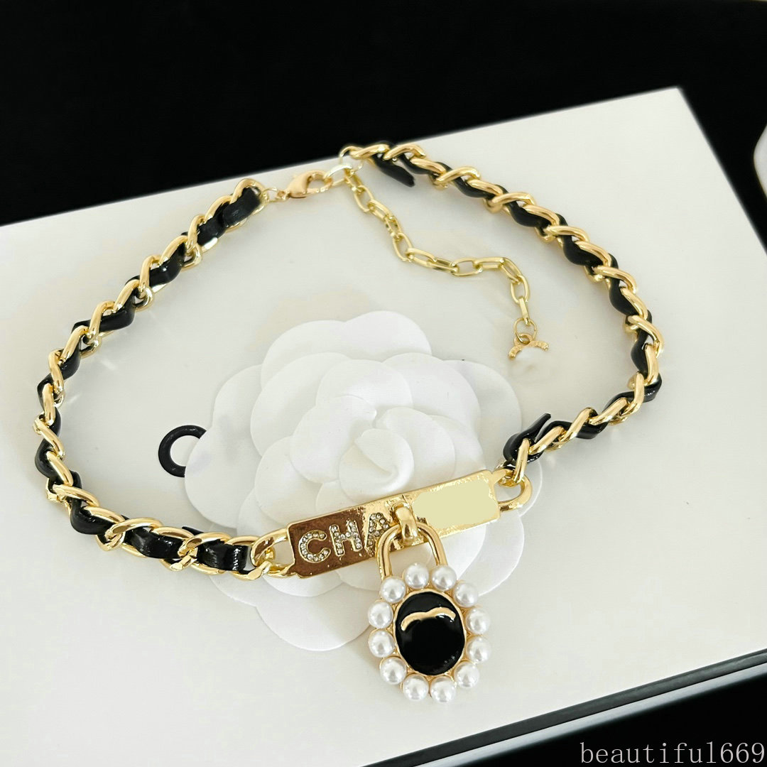 Designer Pendant Necklaces Pearl Choker Chain Dia Necklace Brand Letter For Women Wedding Jewelry Gift
