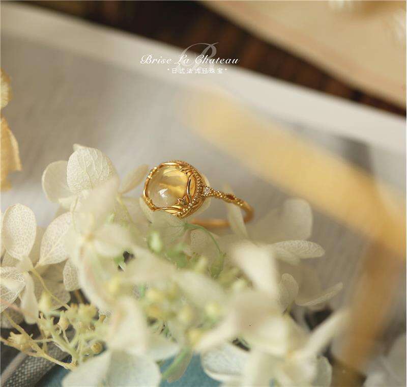 Honey wealth is unstoppable. Goddess, simple lace pattern, natural egg yolk crystal, same style, light luxury, versatile ring Party Gift Designer Jewe