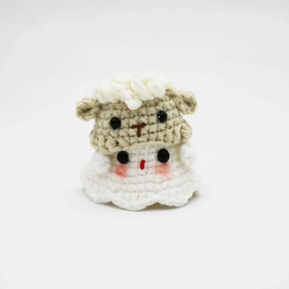 Handmade Knitting Ghost Keychain Creative Crochet Little Ghost Key Pendant Car Keyring Colorful HeadwearX240919