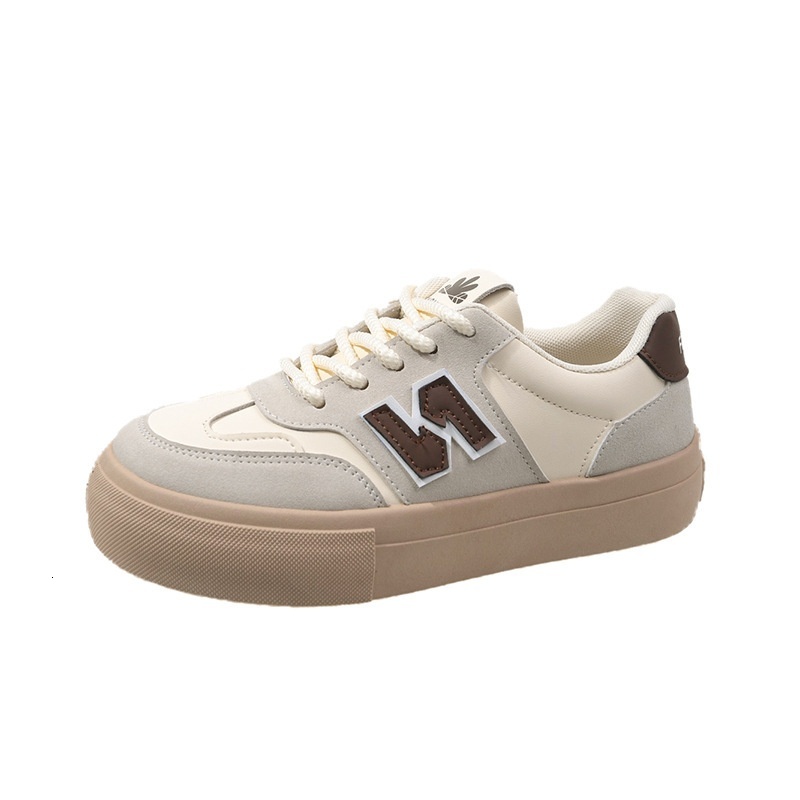 Thick soled white for women in fashion, versatile student casual board shoes, 2023 spring new fashionable Forrest Gump shoes