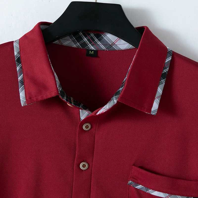 Mens Short sleeved Polo Shirt 2024 Summer European and American Street Casual Pocket Lapel Top Mens Polo ShirtXJ240920