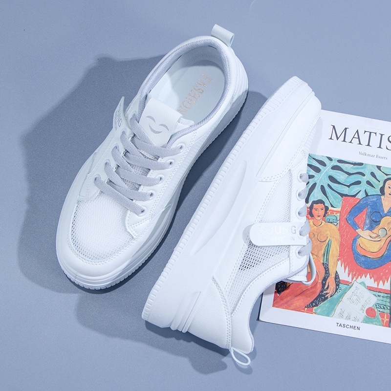 Little 2023 Summer New Versatile Student Breathable Mesh White Fashionable Instagram Fashion Casual Board Shoes Female