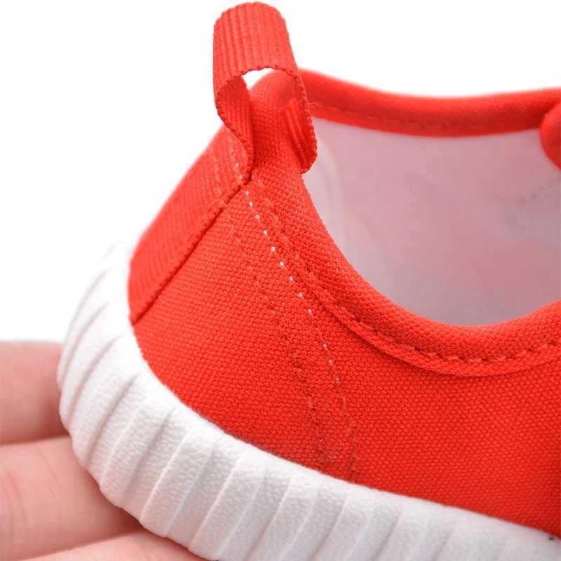 Middle and Small Children Jogging Wrapped Black and Red Shoes Kids Low Top Soft Bottom Canvas ED7025 M240920