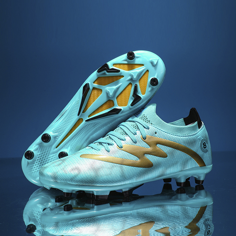 New Men Soccer Shoes Sports Cleats Drop Shipping Football Boots Futsal Ultralight Non-slip Professional Unisex Breathable