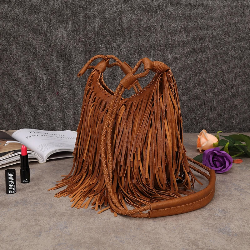 Womens PU leather bag womens fashionable shoulder bag famous cross body bag edge tassel womens messenger bag 240918