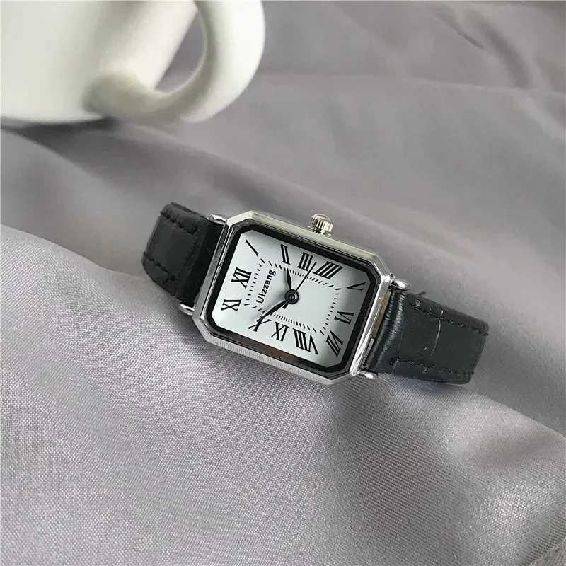 Retro Watches Classic Casual Quartz Dial Leather Strap Band Rectangle Clock Fashionable Wrist Watches for Women Gift Wrist WatchX240920
