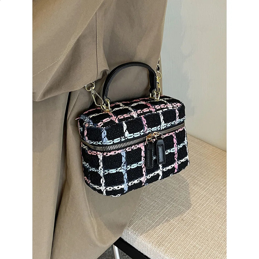 Fashion Plaid Print Tweed Crossbody for Women Casual Versatile Female Shopping Chain Shoulder Pack Large Capacity Handle Bag 240913 470f 4