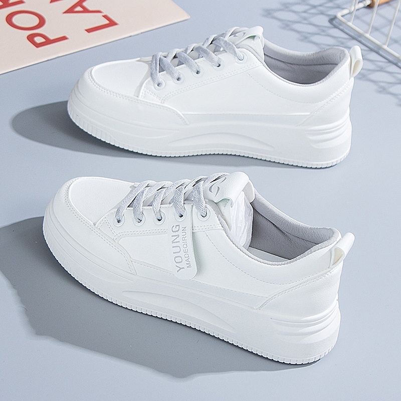Little white women, 2023 autumn new shoes, versatile children, spring fashion for students, Instagram trend, sports and leisure board shoes