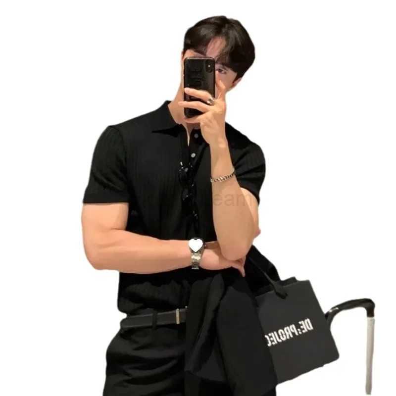 Summer New Korean Style Slim Fit Mens Ice Silk Polo Shirt Short Sleeves Casual British Luxury Striped Knit Lapel T-shirtXJ240920