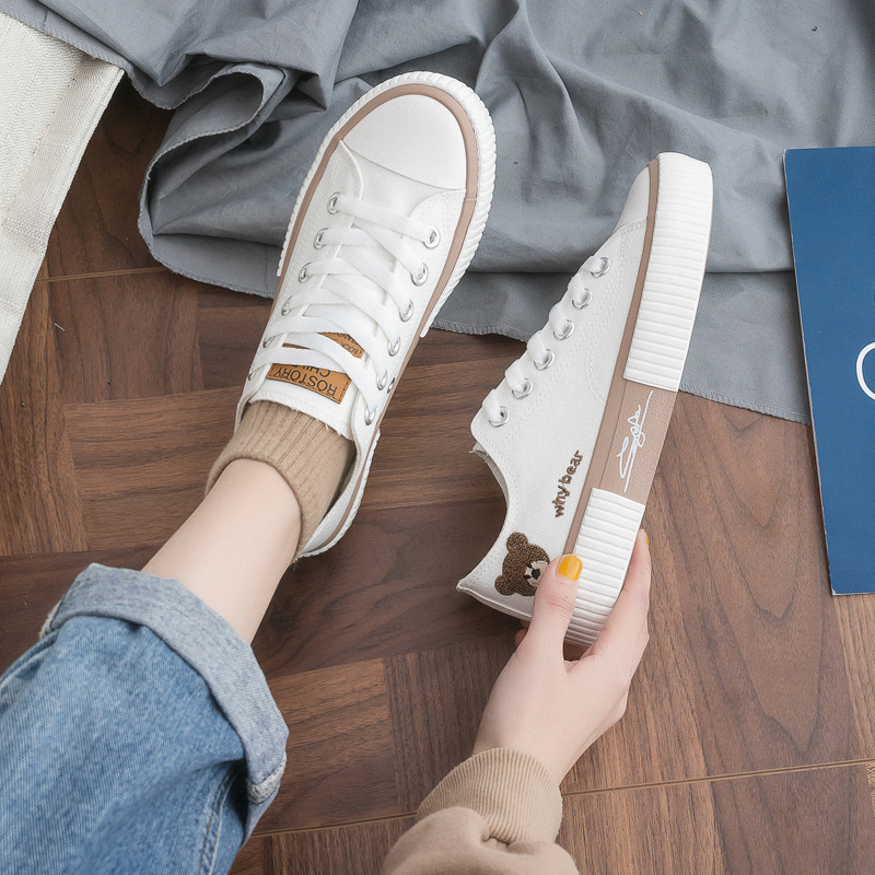 Canvas New Bear Female 2023 Spring New Vulcanized Sneakers Korean Students White Lace-up Shoes Tide f7c4