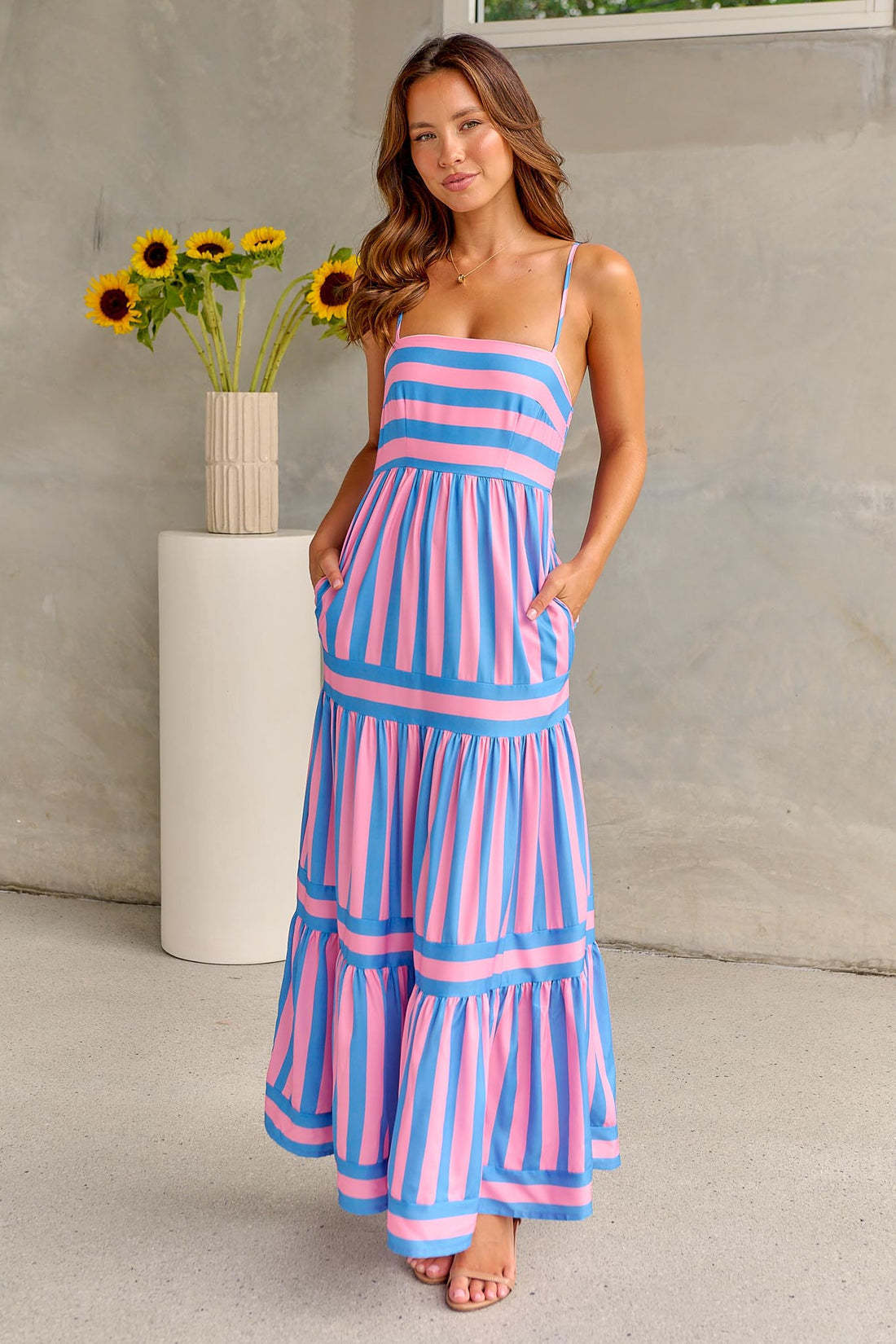 2024 New Dress Women's Summer European and American Stripe Printed Strap with Open Back Pocket Large Swing Skirt