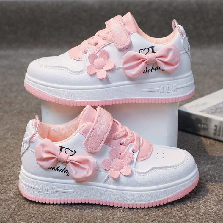 2023 autumn new children's white girls' flower shaped student casual sports shoes, low top round toe running board shoes