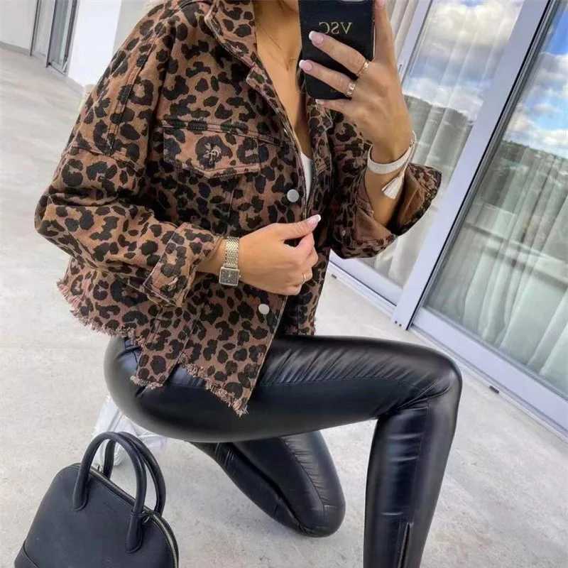 Women Fashion Chic Leopard Print Denim Jacket Autumn New Lapel Cardigan Coat Casual Outerwear Female Urban Office Commuter WearX240920