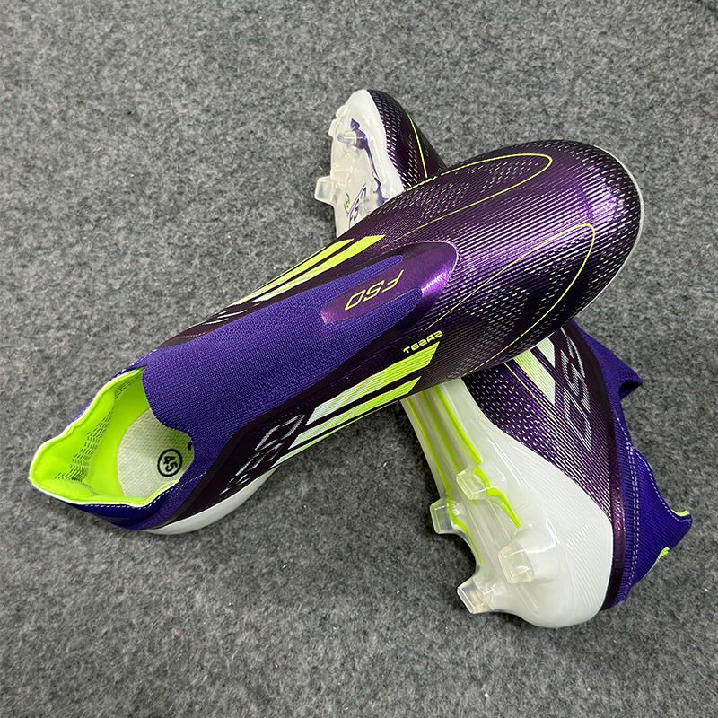 Professional Mens Soccer Shoes Studded Society Turf Cleats Women Football Boots Outdoor TF/FG Training High-Quality Sneakers
