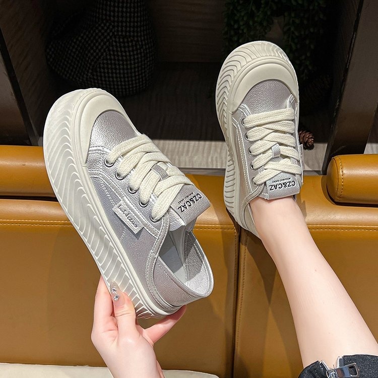 White for women 2024 new style big head thick soft sole casual one foot kick lazy two on board shoes