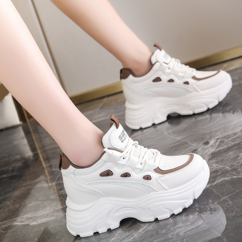 2024 Spring New Inner Heightening Dad Leisure Fashion Sports Women's Versatile Chao Song Cake Thick Sole Shoes