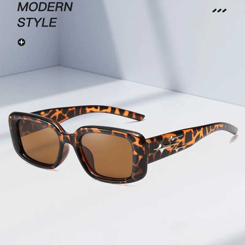 Fashoin Retro Meteor Rectangular Punk Sunglasses Y2K Women UV400 Sun Shade Glasses Luxury Simple Design Trendy EyewearX240920