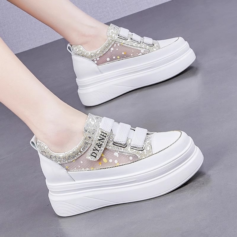 Female 2024 summer new hollow mesh breathable thin sponge cake thick sole fashionable casual with increased height inside white shoes