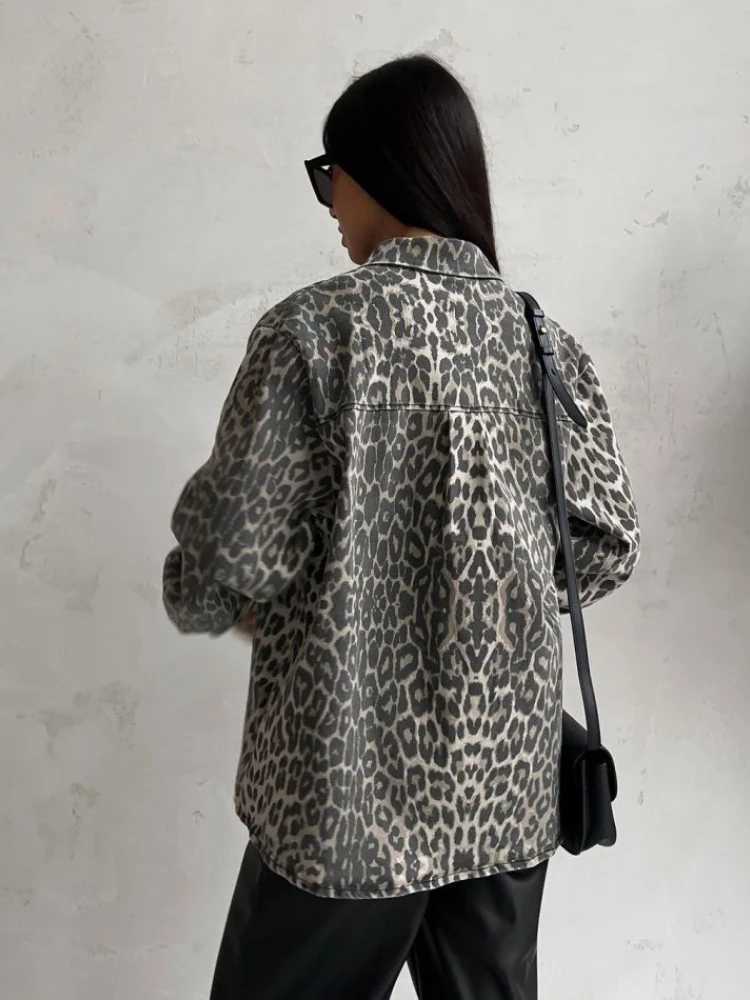 Casual Leopard Print Womens Denim Jacket Long Sleeve Demi-season Jacket for Women Oversize Pocket Womens Autumn Coat OutwearX240920