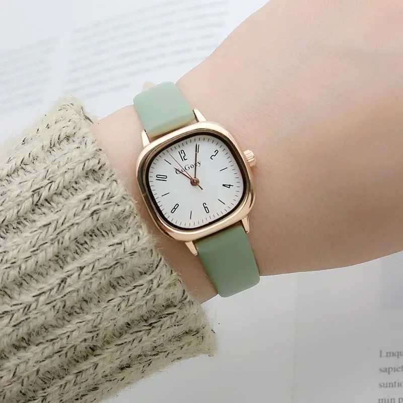 Women Watch Casual Wrist Watches Retro Square Quartz Digital Mini Dial Leather Strap Fashionable Clock Waterproof WristwatchX240920