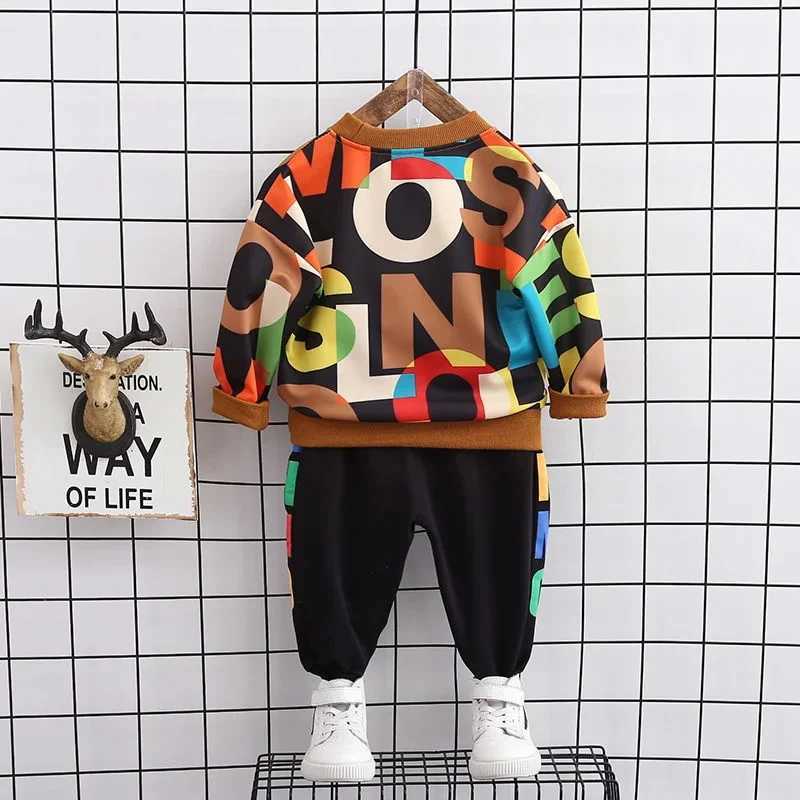 Spring Autumn Kids Boys Full Printed Letters Sweatshirt Korean Children Baby Cotton Top+ Pants 2pcs Sets Sportswear Cool Clothes M240920