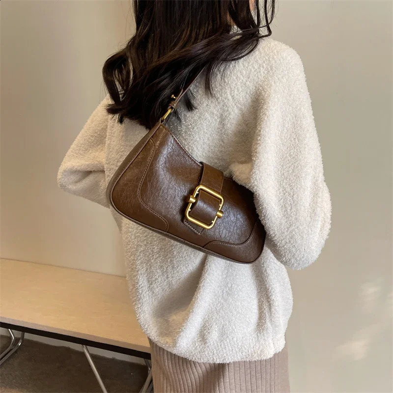 LEFTSIDE Small Belt Buckle Womens Shoulder Bag Fashion Trend er Cross Body Bag Lower Arm Bag Handbag 240918