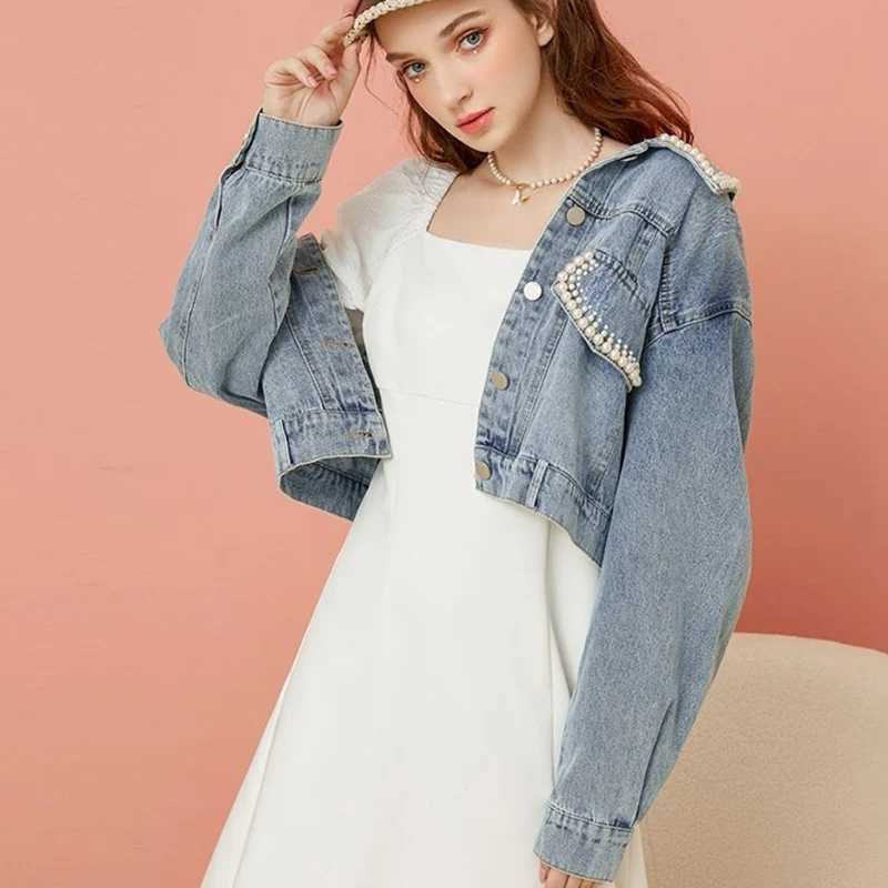 Denim Short Coat Women Lovely Autumn Pearls Buttons Lapel Loose Jacket Korean Fashion Female Casual Light Blue Street OutwearX240920