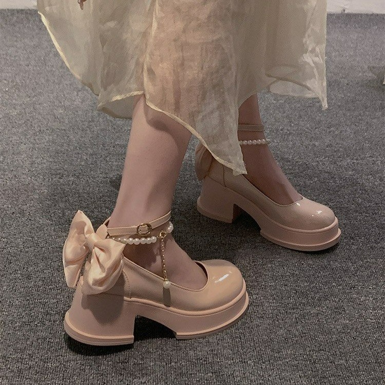 Fairy style dress, Mary Jane shoes, women's 2024 spring new style, French pearl, gentle and trendy, paired with thick heeled small leather shoes