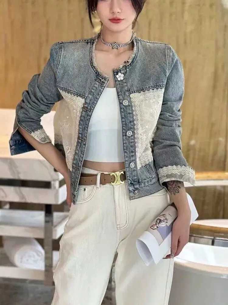Lace Patchwork Denim Jacket New Small And Short Top For Womens 2024 Spring Autumn Jackets Woman 2024 Womens Denim JacketX240920