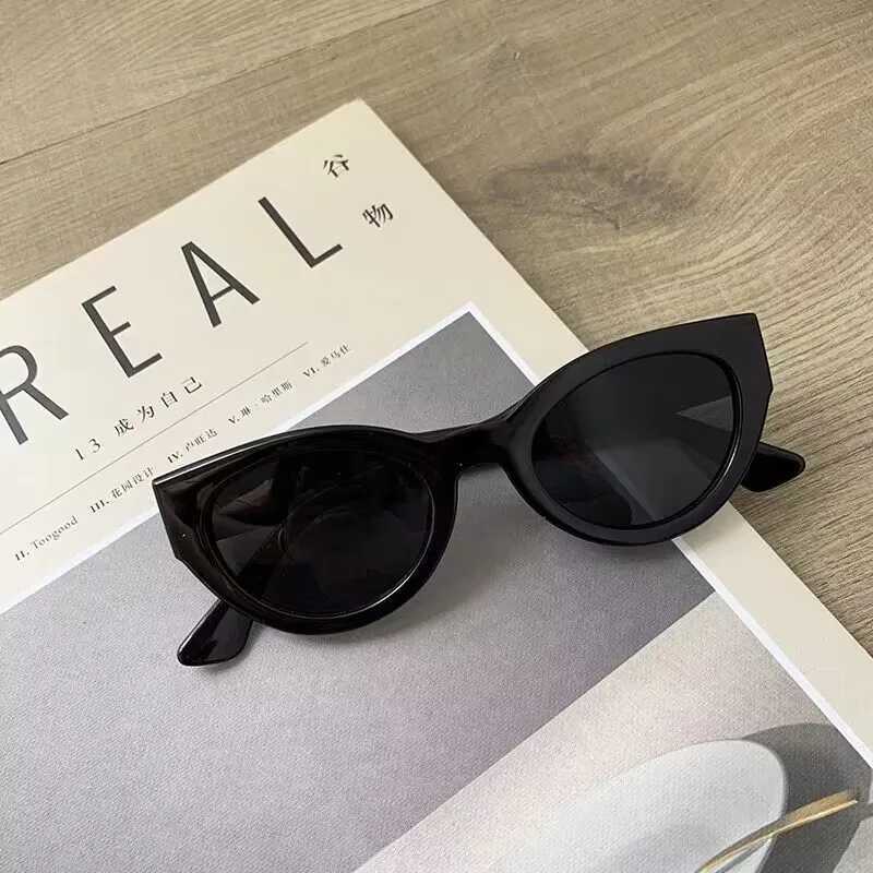 Cute Sexy Retro Cat Eye Sunglasses Woman Small Frame Black Gradient Ladies Sun Glasses Vintage Brand Designer Oculos De SolX240920