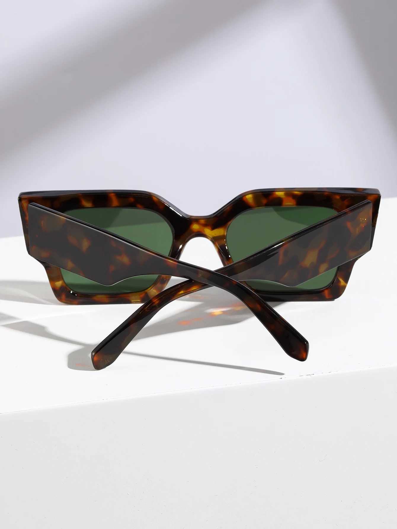 1 PC Fashionable Cat Eye Plastic Frame Versatile Trendy Sunglasses For Travel And GatheringsX240920