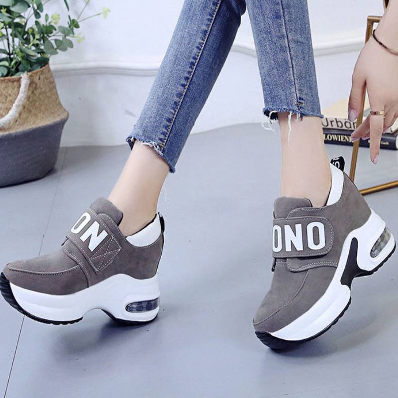 2025 new Wedge Platform Chunky Ladies Running Trainers Female Shoes Black Red Sneakers Women Tenis Feminino 3d15