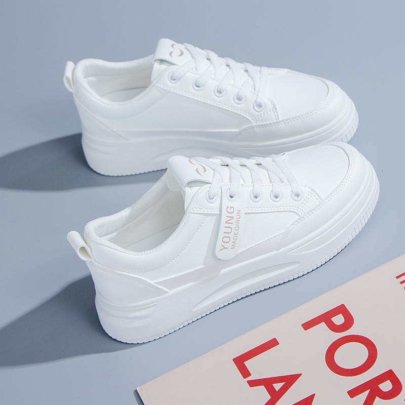 Little white women, 2023 autumn new shoes, versatile children, spring fashion for students, Instagram trend, sports and leisure board shoes