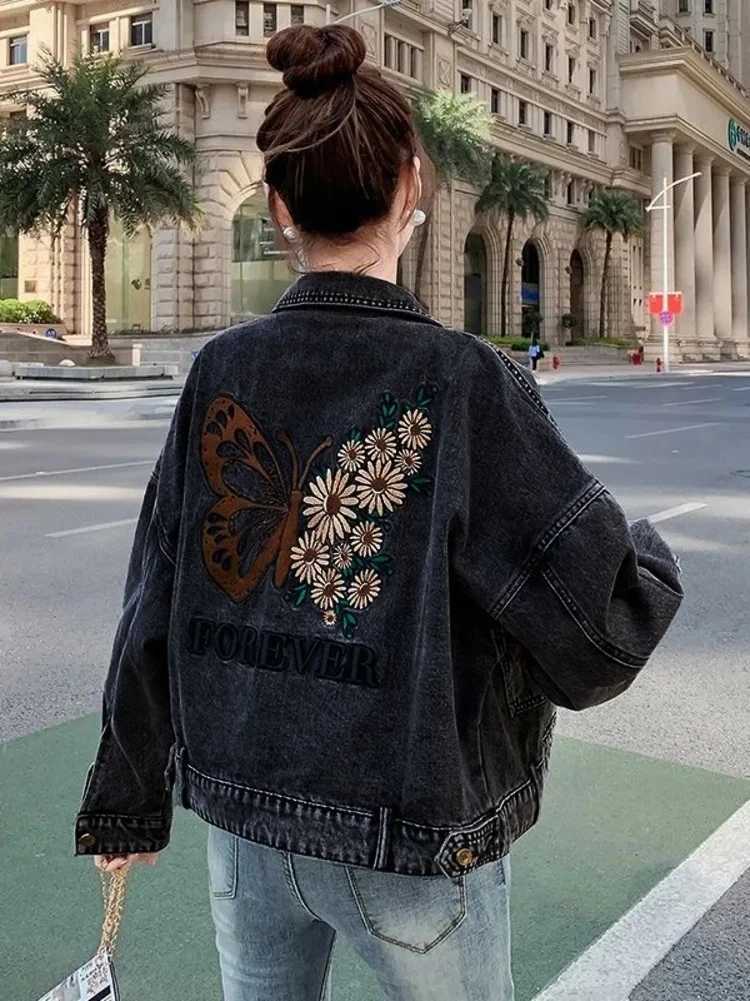 Butterfly Flower Embroidered Letter Denim Jacket Woman Spring Autumn Coat Cotton Outerwear Button Female Girl Casual JeansX240920