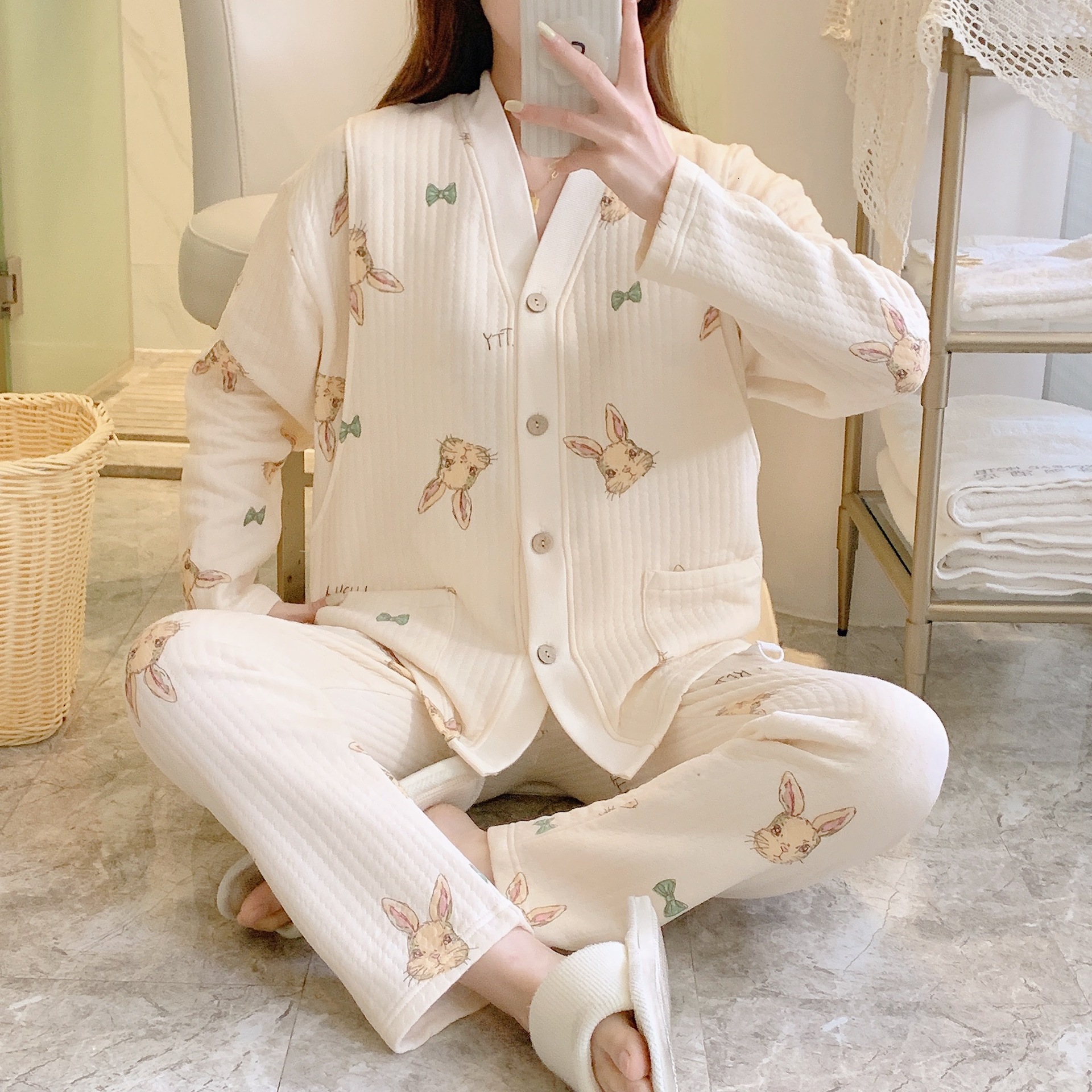 2024 Multiple Autumn/Winter Air Layer Postpartum Clothes with Three Layers of Cotton and October Set for Pregnant Women, Breastfeeding Sleepwear
