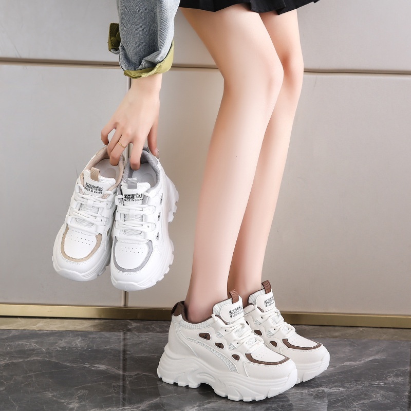 2024 Spring New Inner Heightening Dad Leisure Fashion Sports Women's Versatile Chao Song Cake Thick Sole Shoes