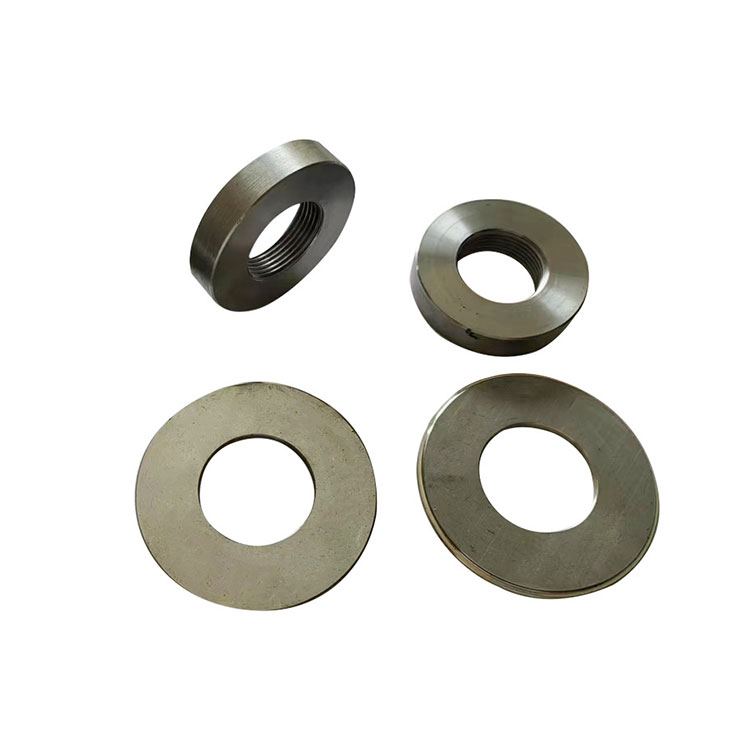 Durable Stainless Steel Flat Pads with Enhanced Material for Hex Bolt Installation