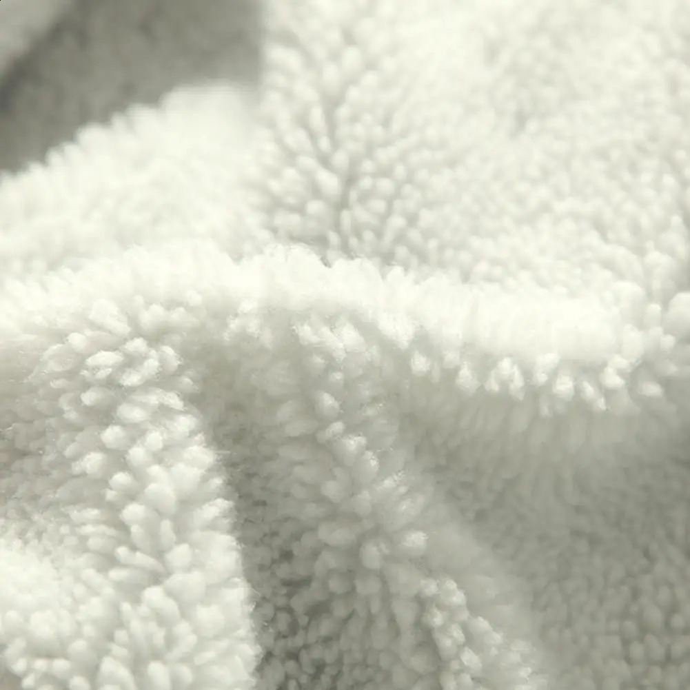 Men Winter Autumn Jacket Denim Inner Fleece Thicken Winter Jeans Jacket Coat Mens Turn-down Velvet Jacket Mens Fur Parkas 240911