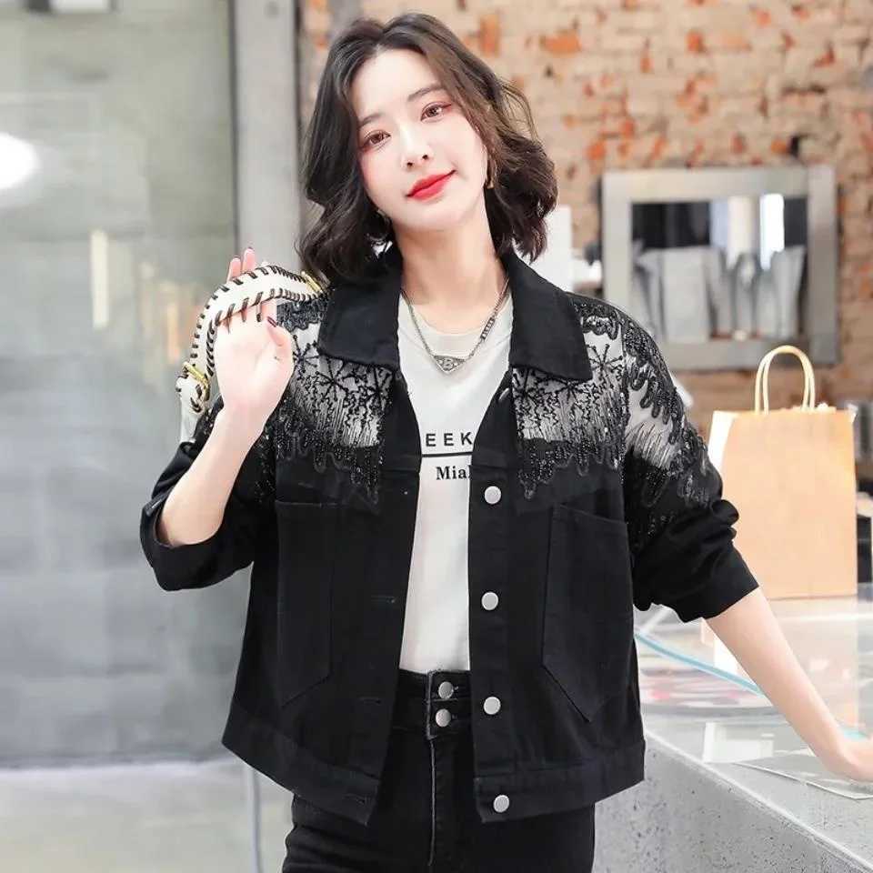Women Lace Embroidery Loose Diamond Studded Short Denim Jacket Ladies Sweet Korea Summer Spring 2023X240920