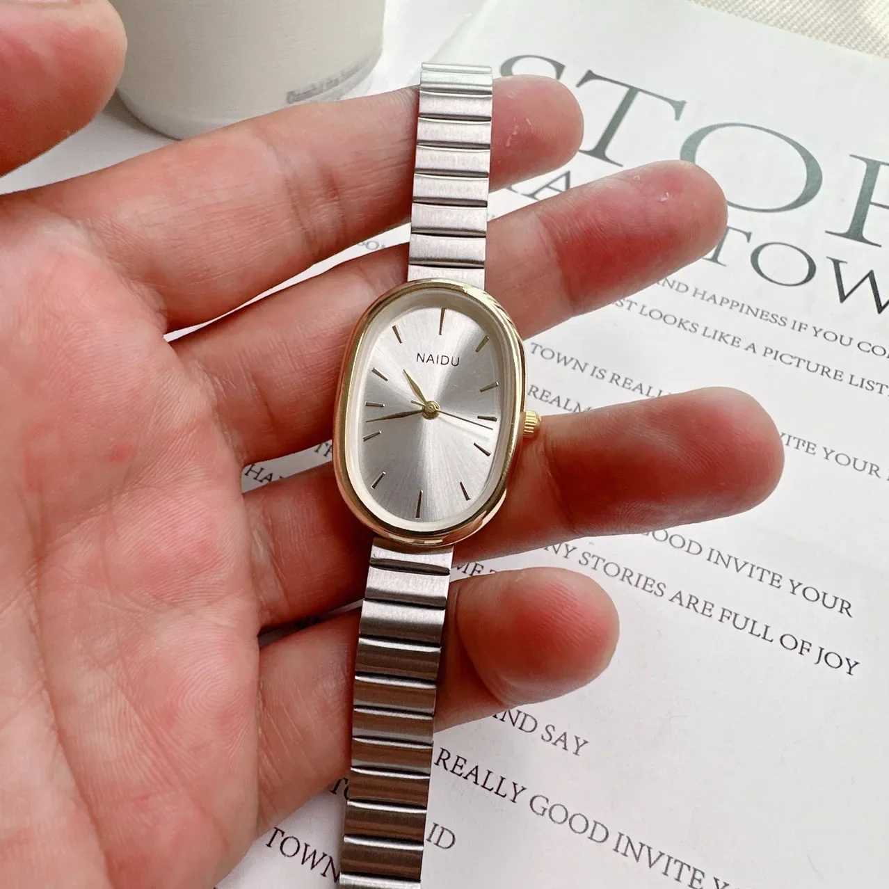 Fashion Luxury Women Quartz Watch Stainless Steel Oval Small Dial Bamboo Strap Girl Student Wristwatch Relogio FemininoX240920