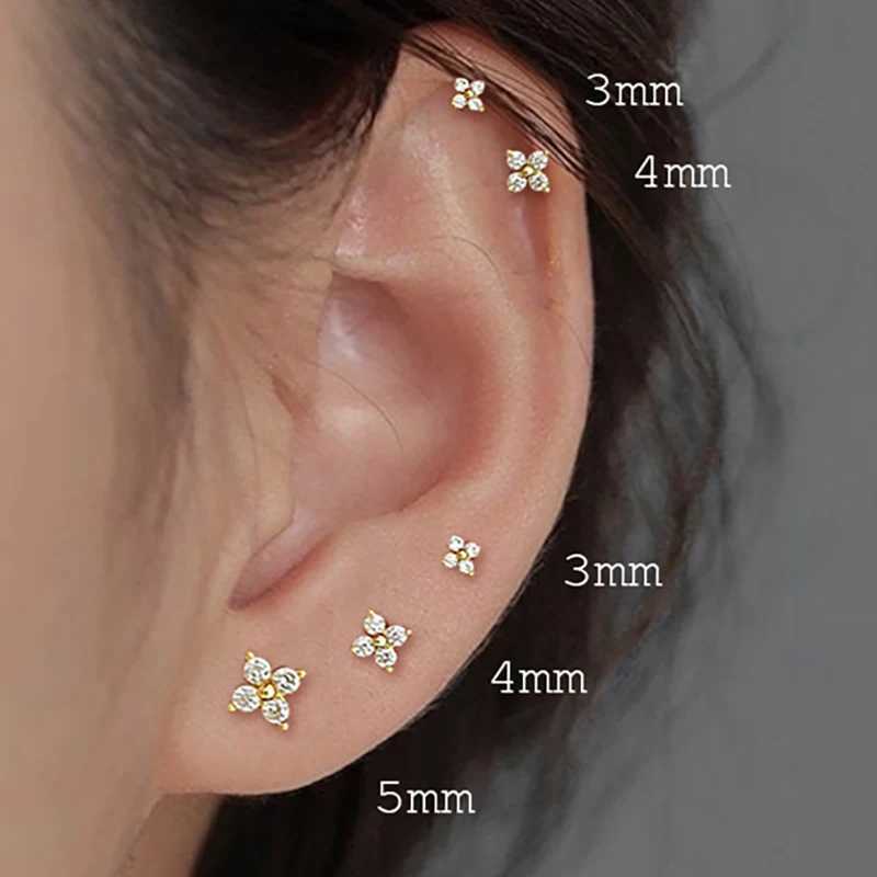 Dainty Flower Stud Earrings for Women perforated cartoon earrings cute zircon gold womens aesthetic jewelry gift KCE038 W240919