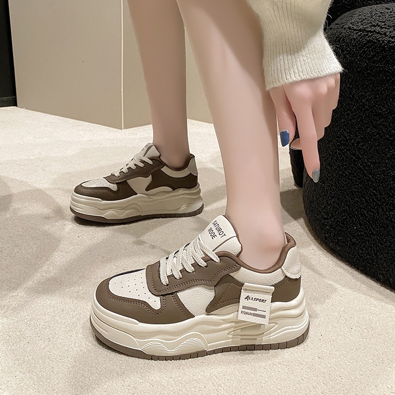 Korean version thick soled small white for women in spring 2024, new round toe lace up casual women's shoes, student sports board shoes