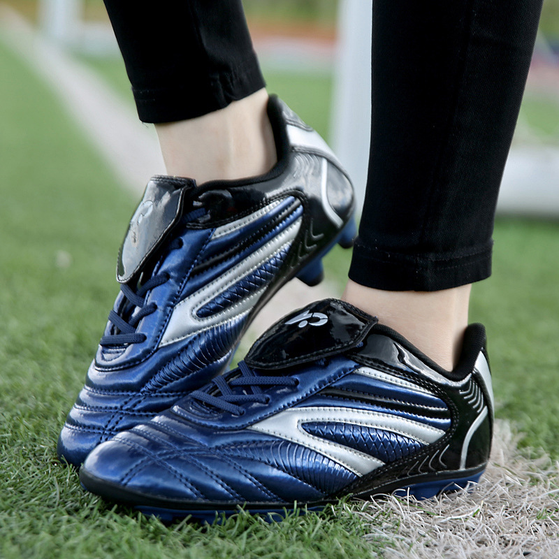 TaoBo 2023 Kid Size 30-45 Football Boots Luxury Turf Soccer Cleats Outdoor Non Slip Soccer Boot for Boys Professional Shoes