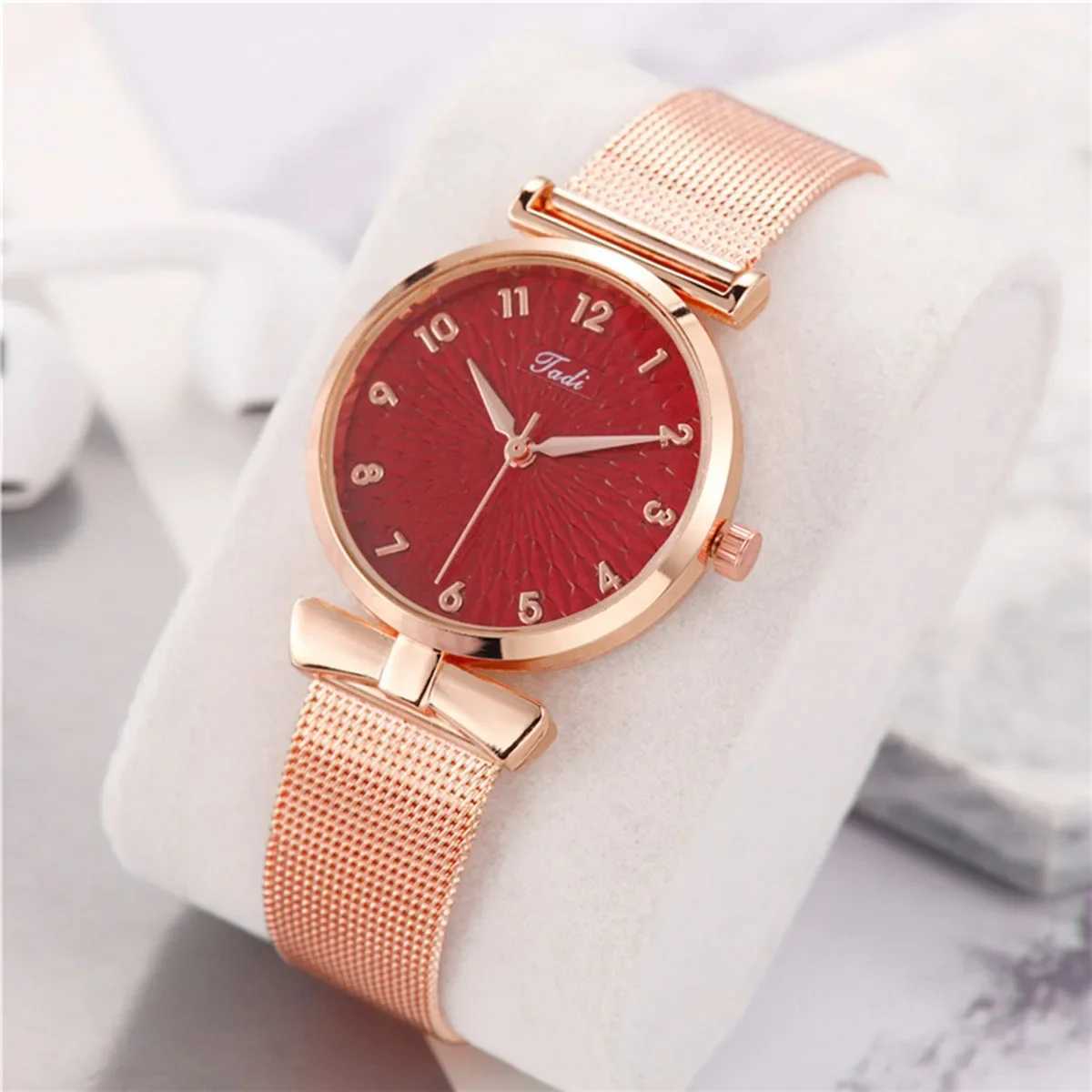 Fashion Women Watches 6pcs Set Elegant Female Wristwatches Magnetic Mesh Band Rose Woman Watch Bracelet montre femme reloj mujerX240920