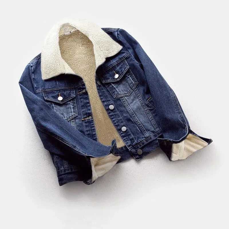 Fleece Warm Winter Jean Jacket Female Pockets Button Soft 2024 Warm Outerwear Fashion Slim Denim Coats For WomenX240920
