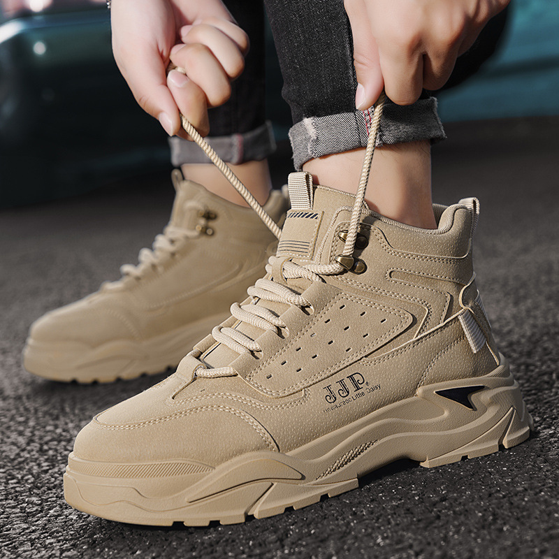 New autumn workwear boots Men's retro British outdoor sports shoes Thick soled and durable hiking shoes