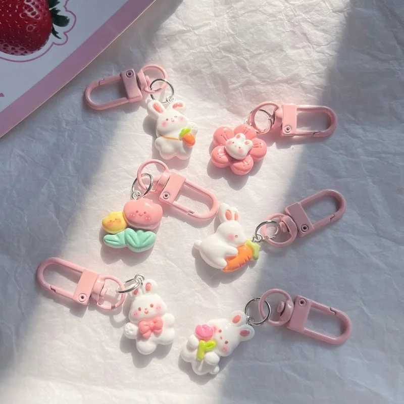 Fashion Pink Cartoon Cute Rabbit Key Chain Sweet Girls Carrot Bunny Flowers Keychain Bag Backpack Pendant Accessory GiftsX240919