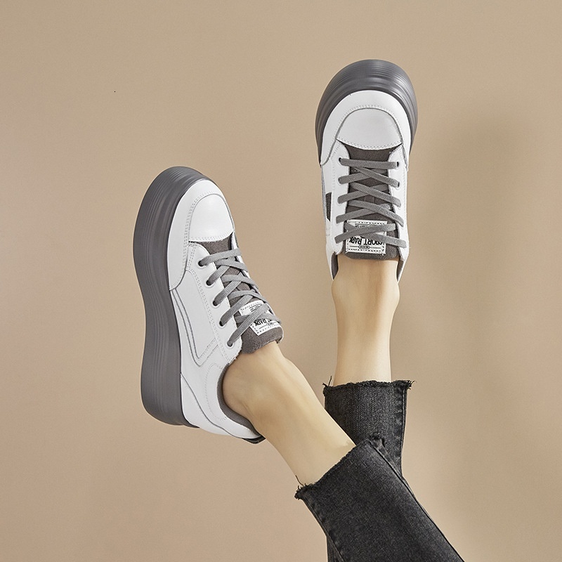 Genuine leather white women, 2024 autumn new versatile thick soled sponge cake with increased height breathable sports and leisure board shoes for wom